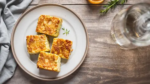 Geen gratin en geen ratatouille: dit Toscaanse recept tovert courgettes om tot een heerlijk gerecht dat ik elke week met plezier maak.